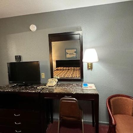 Pratt Budget Inn Kültér fotó